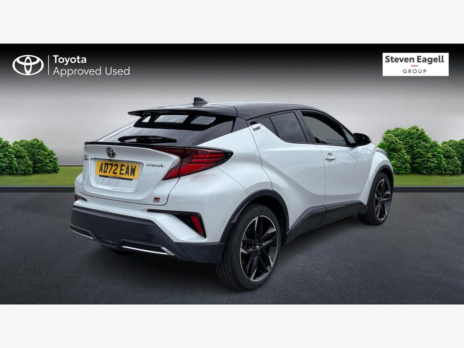 Used Toyota C-HR 2023 for sale - 77838766: Photo 2