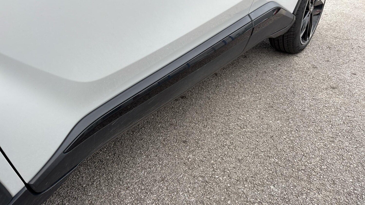 Used Toyota C-HR 2023 for sale - 77838766: Photo 34