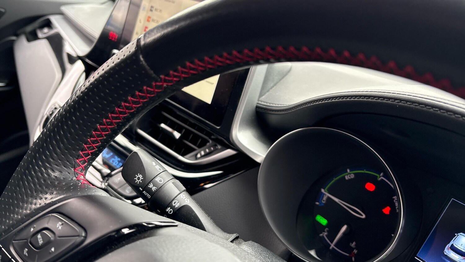 Used Toyota C-HR 2023 for sale - 77838766: Photo 42