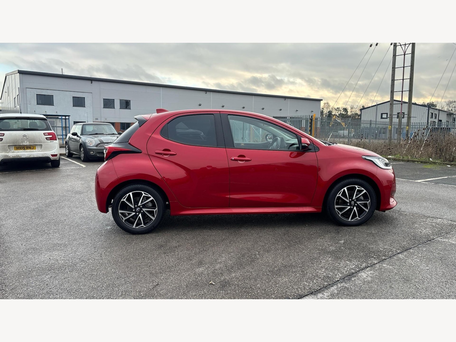 Used Toyota Yaris 2022 for sale - 77279300: Photo 18