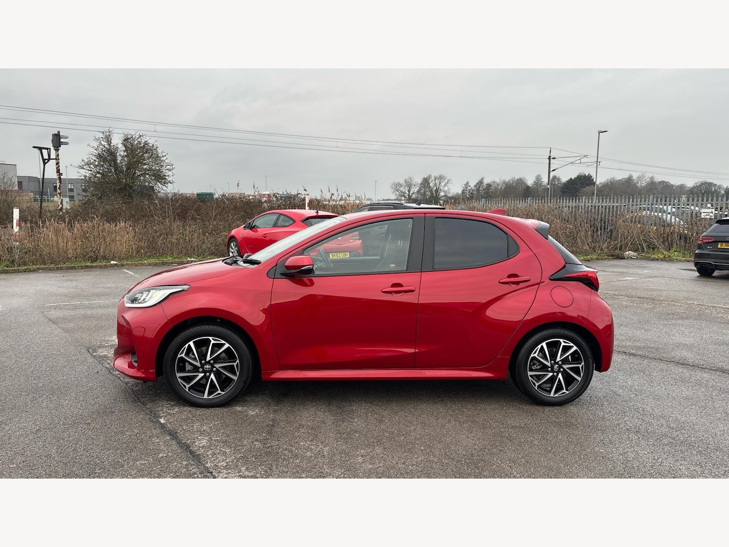 Used Toyota Yaris 2022 for sale - 77279300: Photo 19