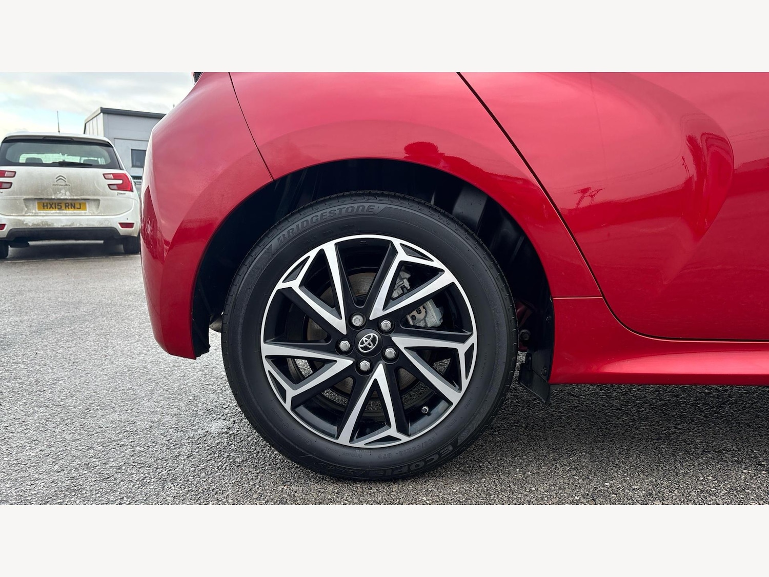 Used Toyota Yaris 2022 for sale - 77279300: Photo 20