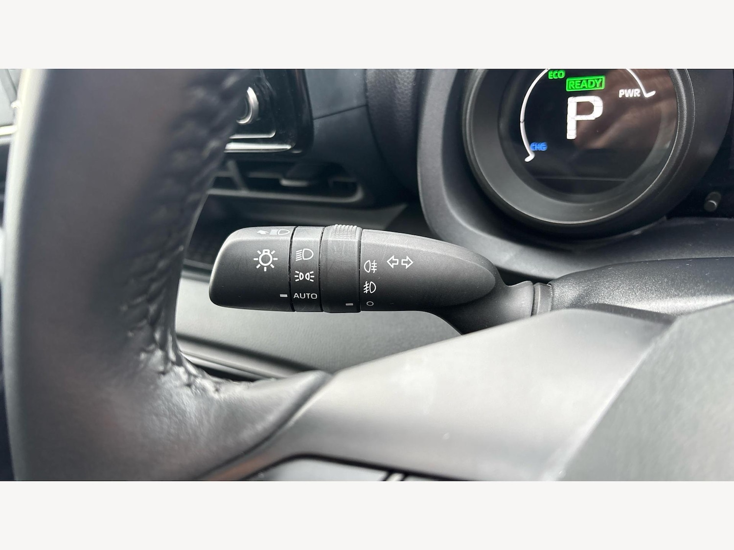 Used Toyota Yaris 2022 for sale - 77279300: Photo 31