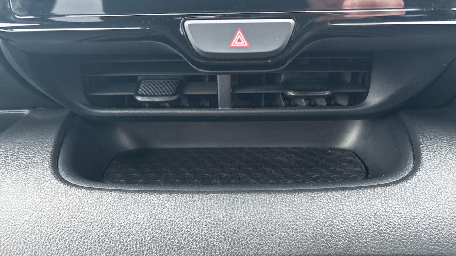 Used Toyota Yaris 2022 for sale - 77279300: Photo 33