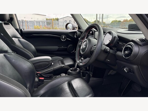 Used MINI Hatch 2015 for sale - 76325985: Photo 13