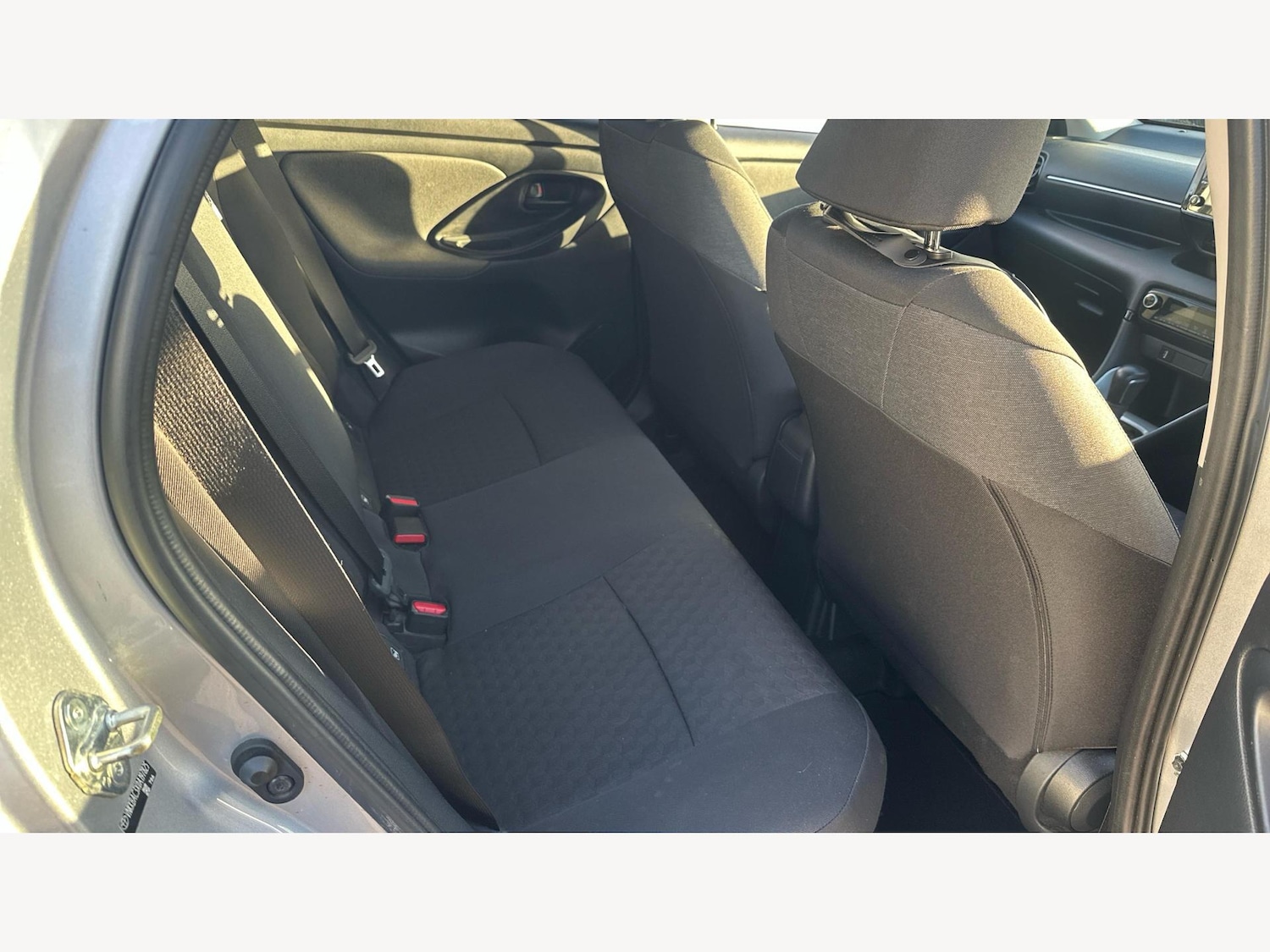 Used Toyota Yaris 2021 for sale - 76645570: Photo 14