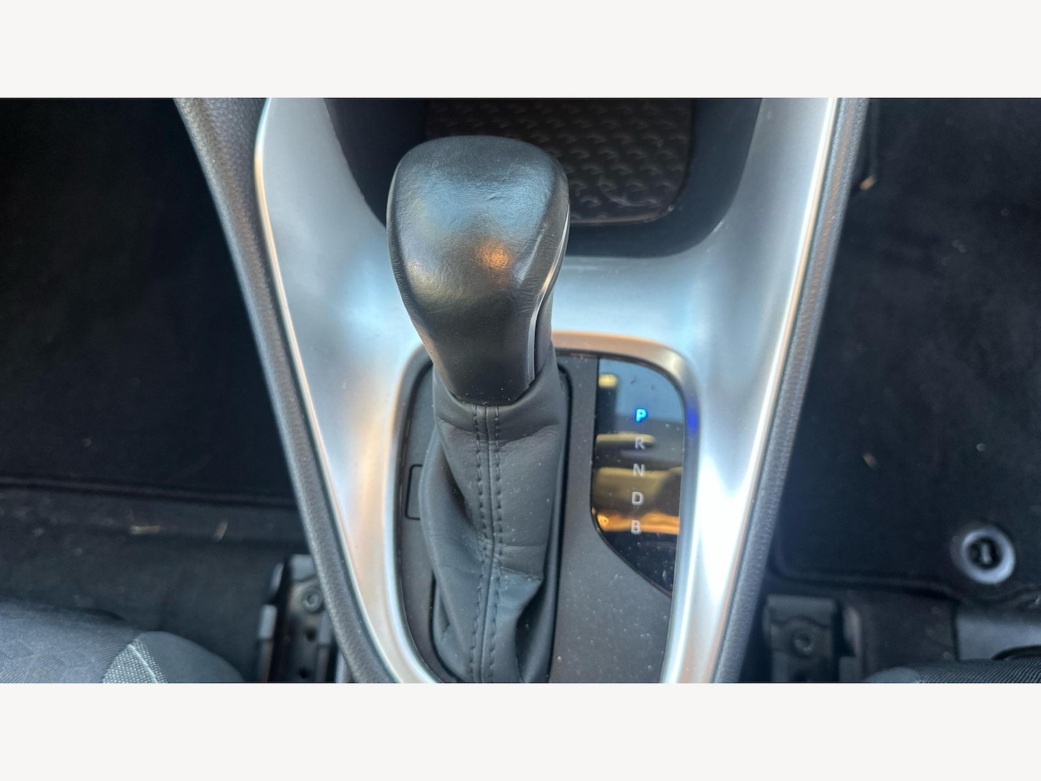 Used Toyota Yaris 2021 for sale - 76645570: Photo 22
