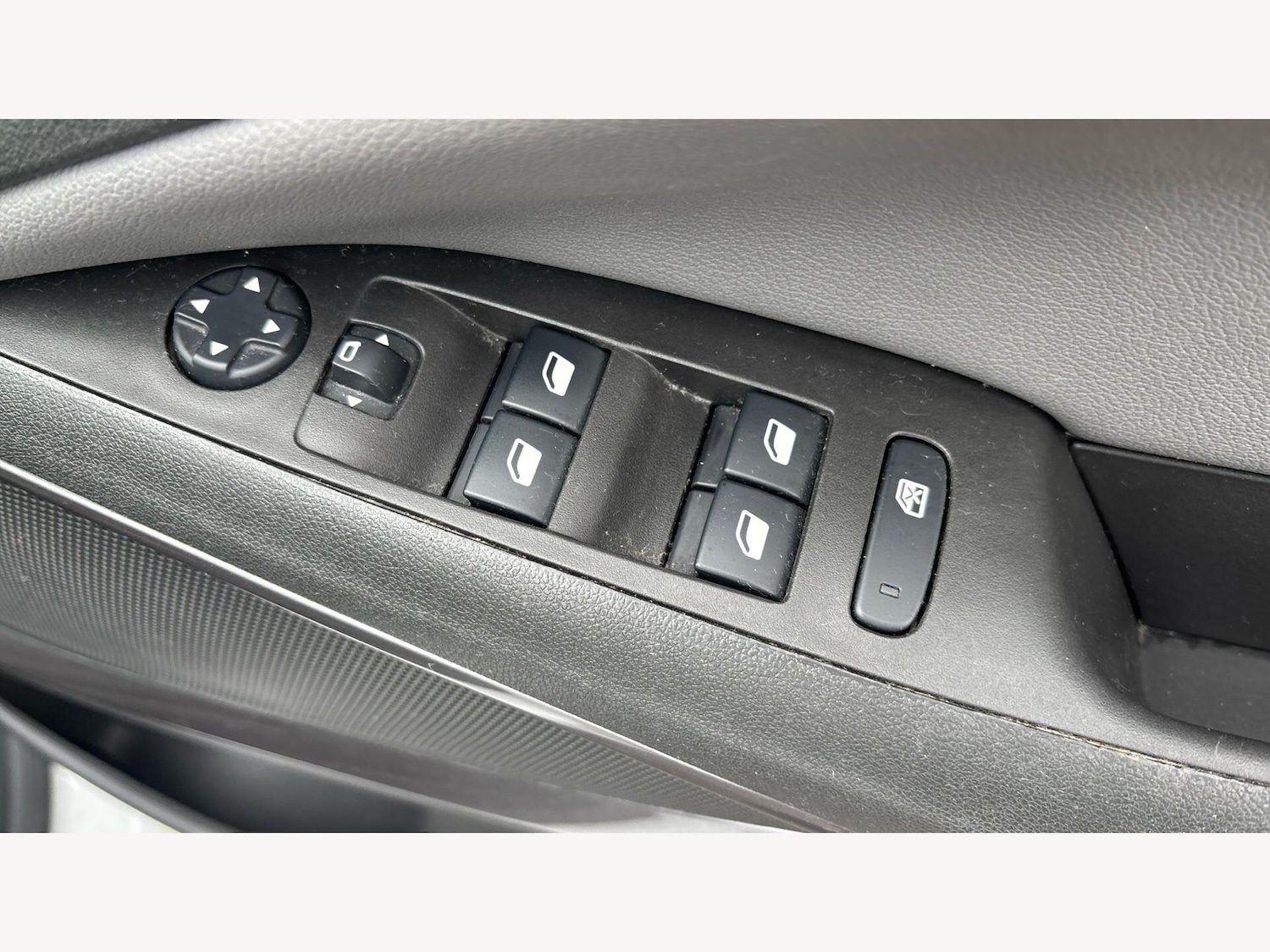 Used Vauxhall Crossland X 2020 for sale - 77723375: Photo 23