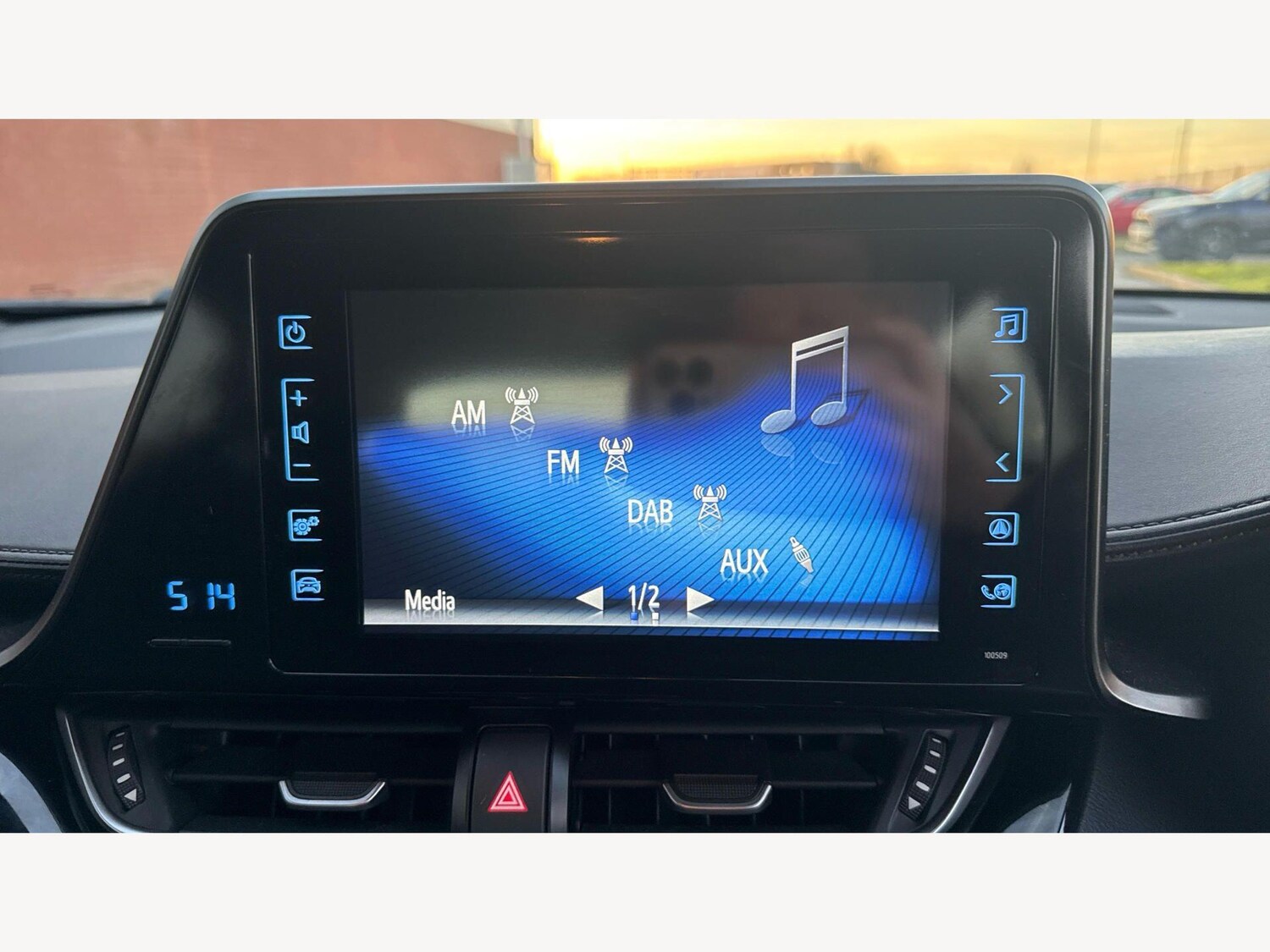 Used Toyota C-HR 2019 for sale - 77908690: Photo 27