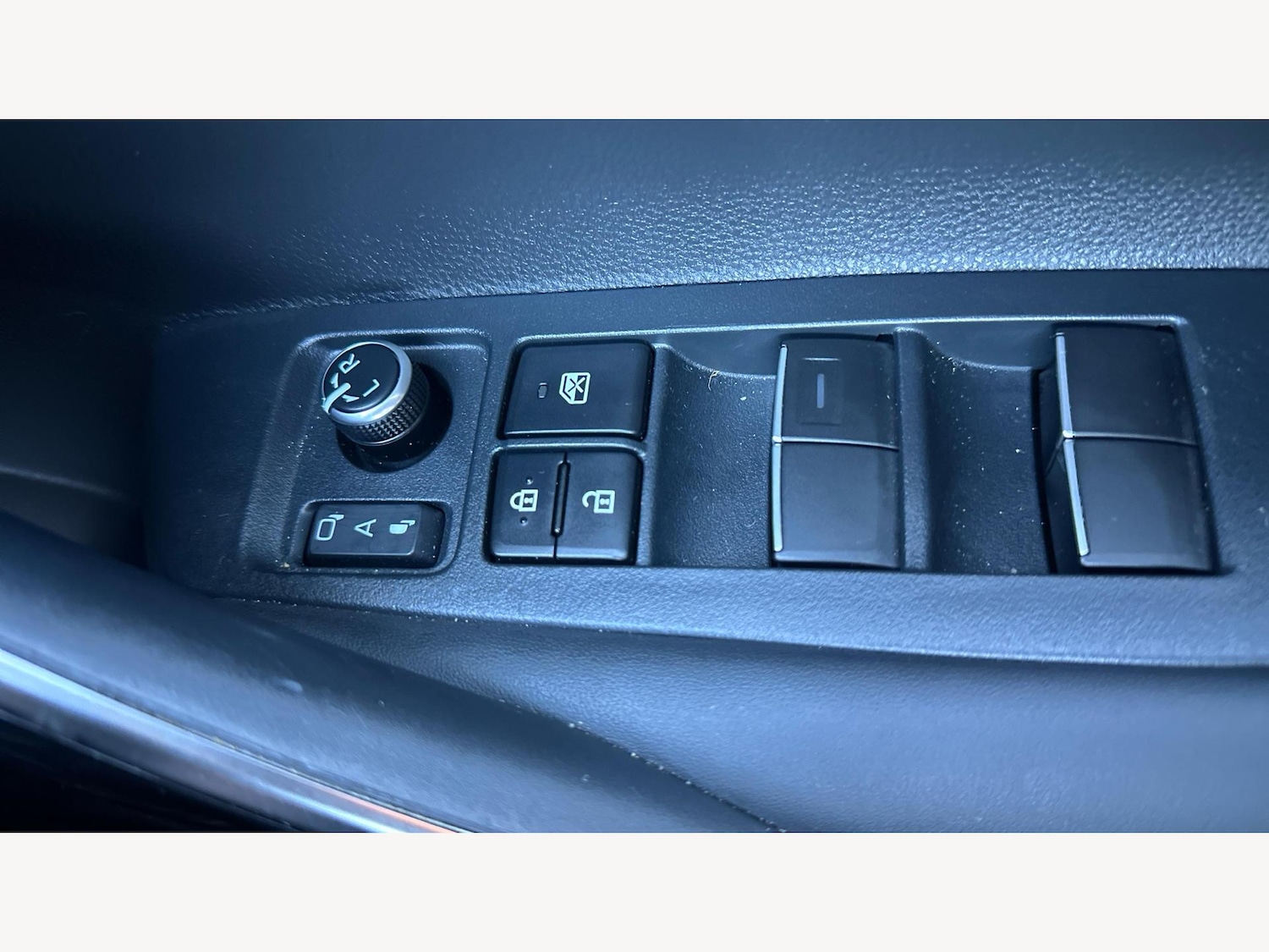 Used Toyota Corolla 2023 for sale - 76765619: Photo 32