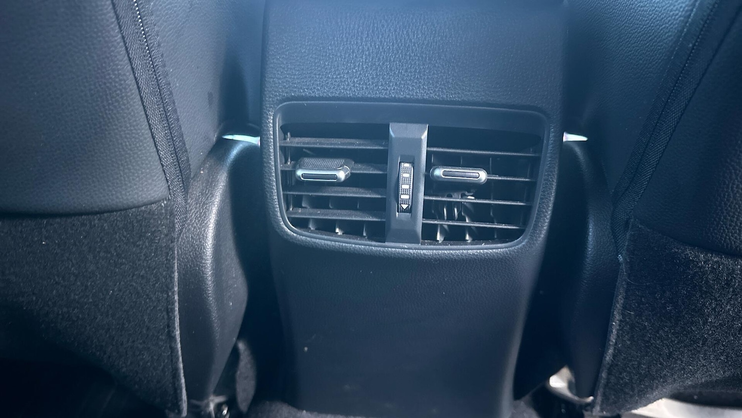 Used Toyota Corolla 2023 for sale - 76765619: Photo 35