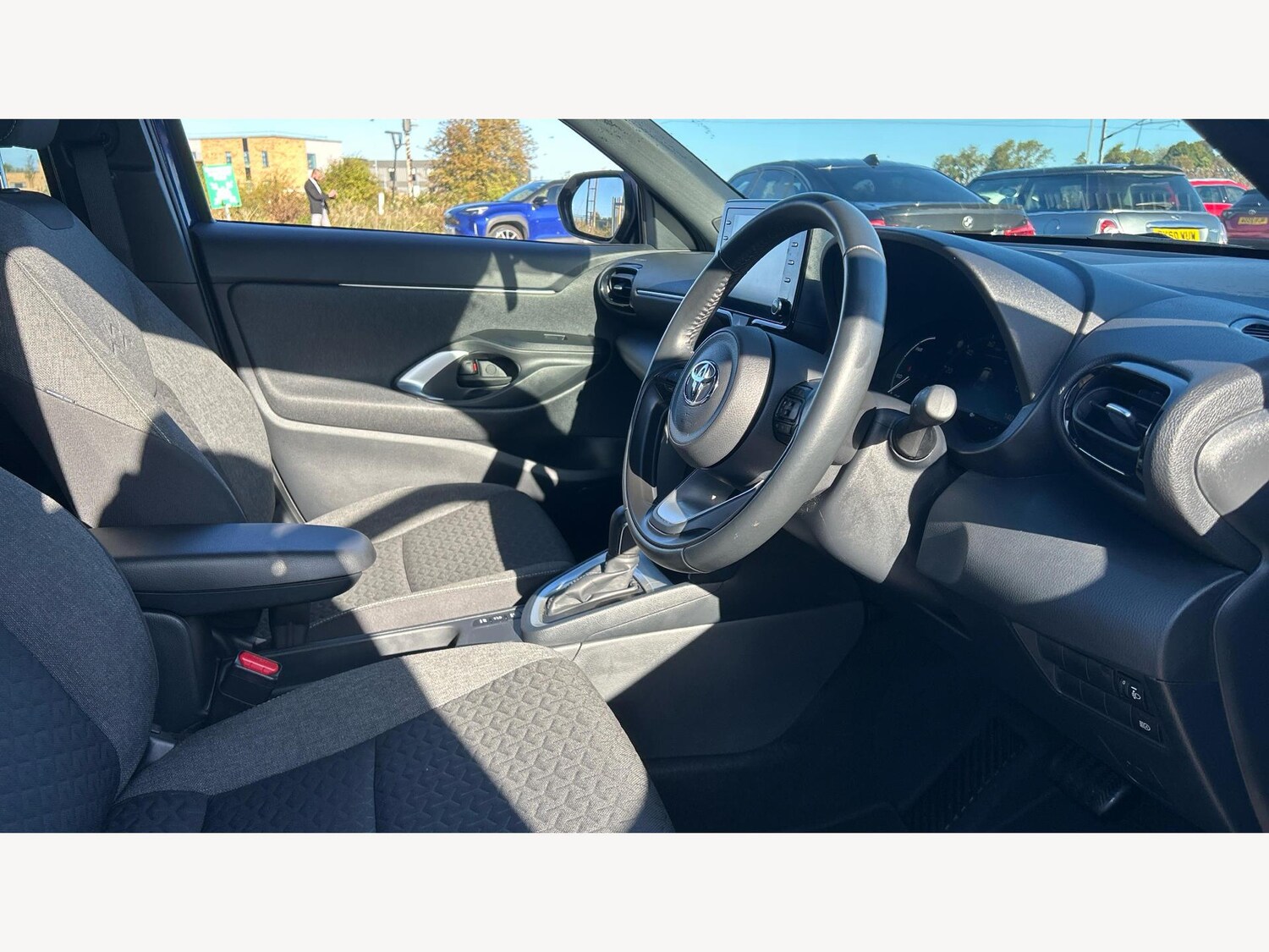 Used Toyota Yaris Cross 2022 for sale - 75884877: Photo 13