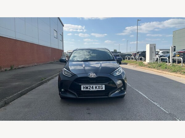 Used Toyota Yaris 2024 for sale - 75728785: Photo 17