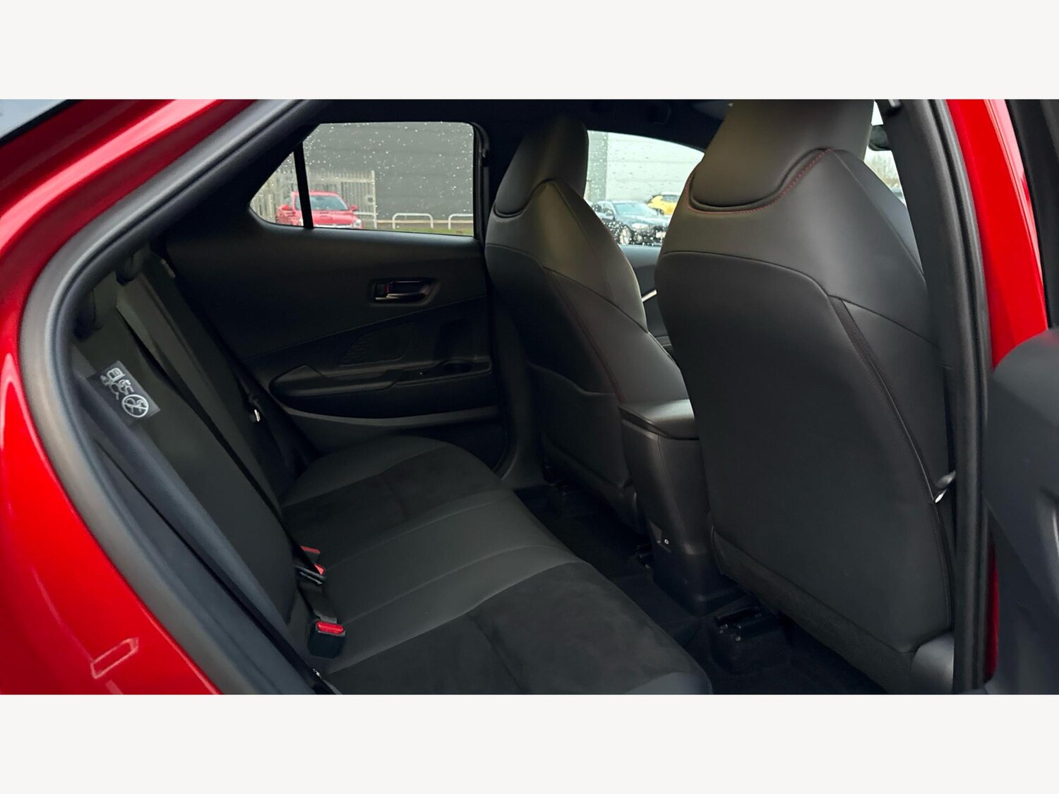 Used Toyota C-HR 2024 for sale - 77344702: Photo 14