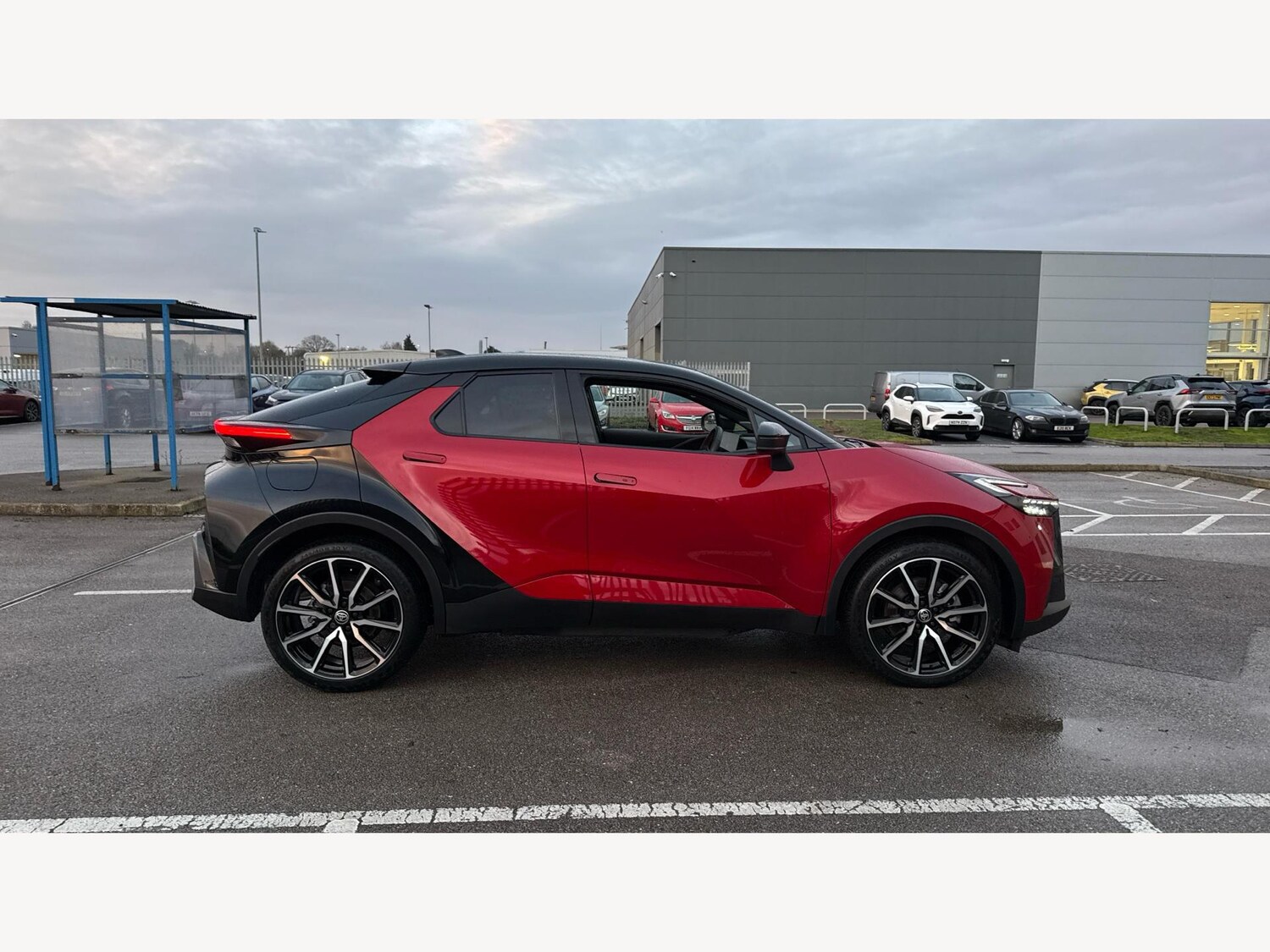Used Toyota C-HR 2024 for sale - 77344702: Photo 18