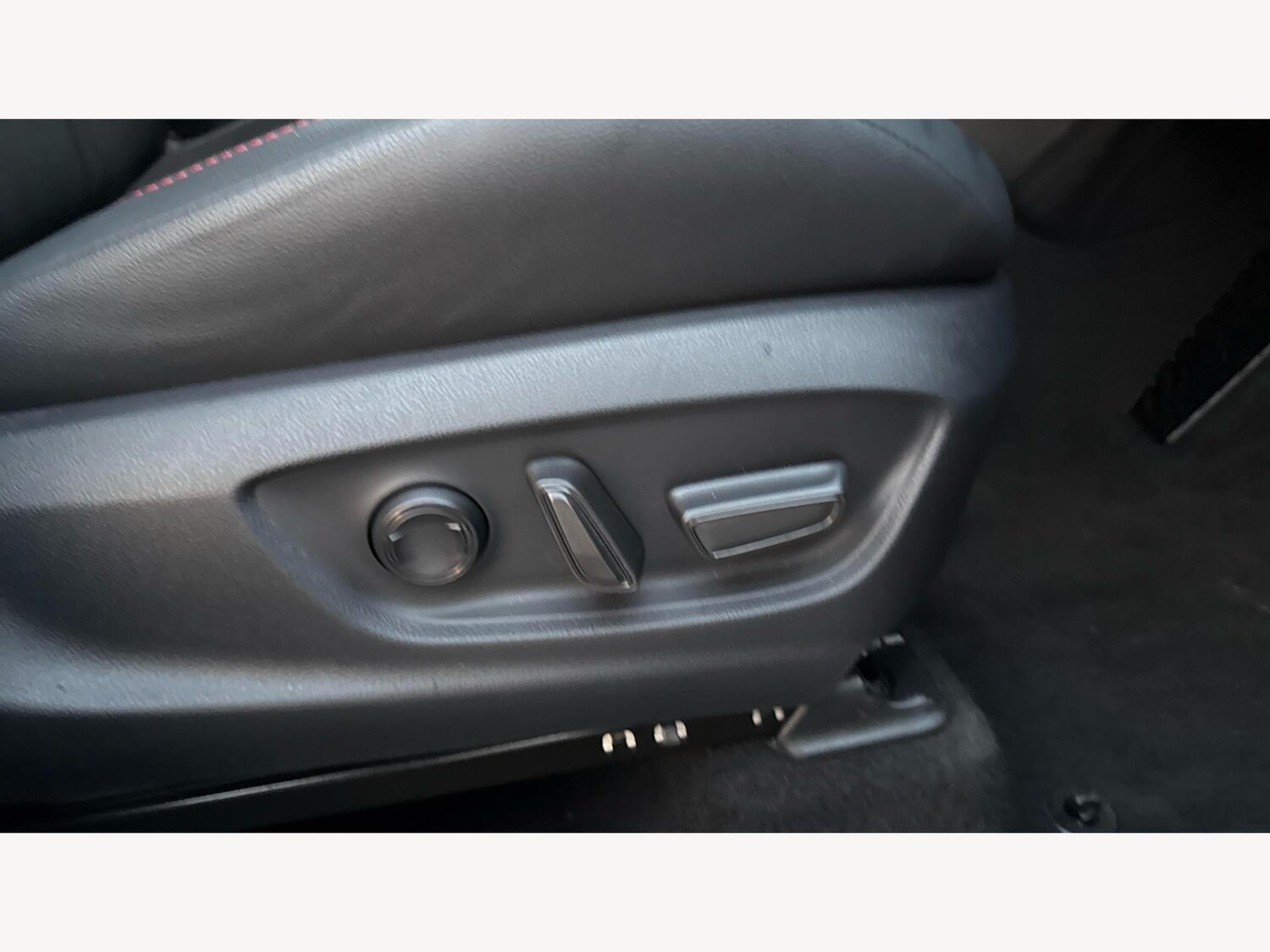 Used Toyota C-HR 2024 for sale - 77344702: Photo 22