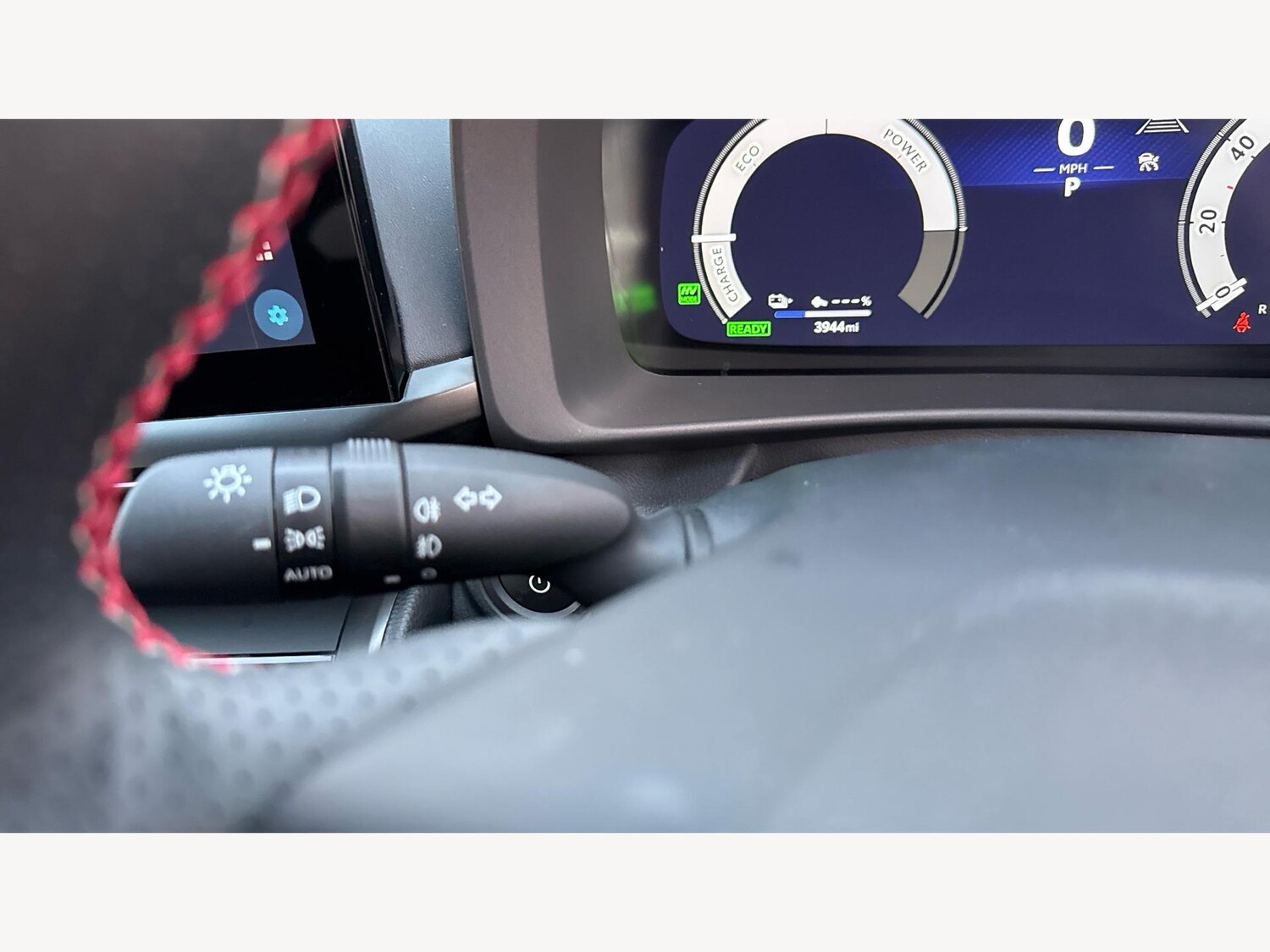 Used Toyota C-HR 2024 for sale - 77344702: Photo 30