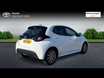 Used Toyota Yaris 2023 for sale - 74619150: Photo