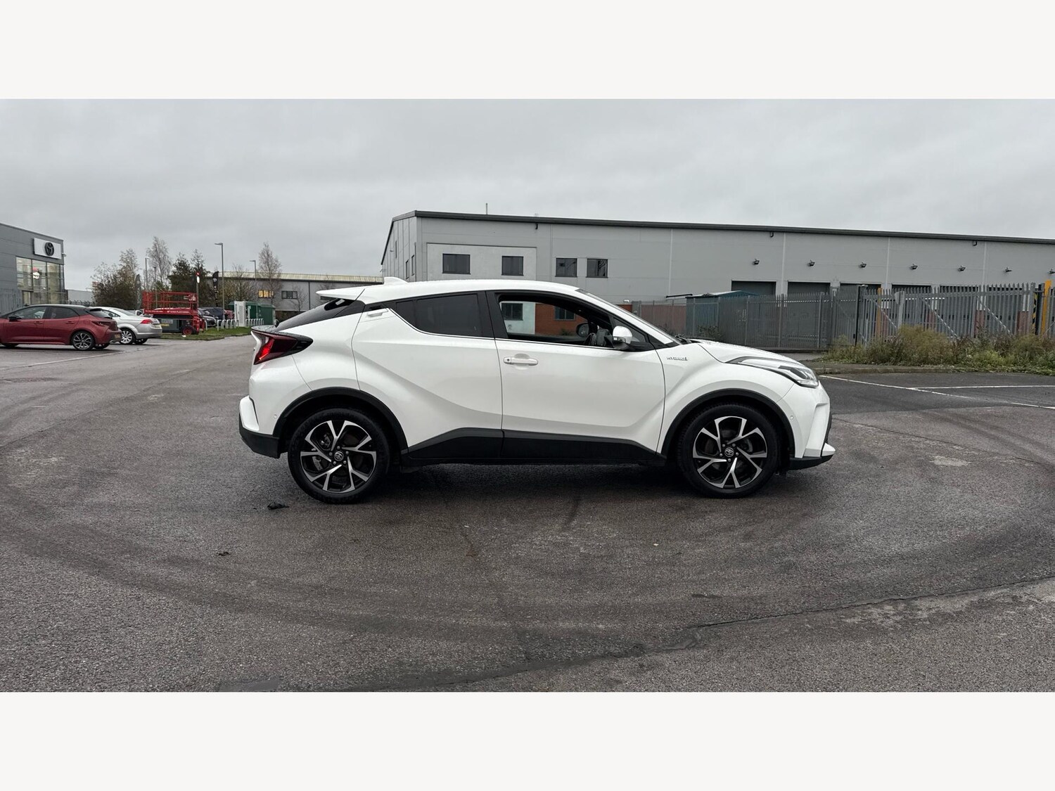 Used Toyota C-HR 2021 for sale - 76935750: Photo 18