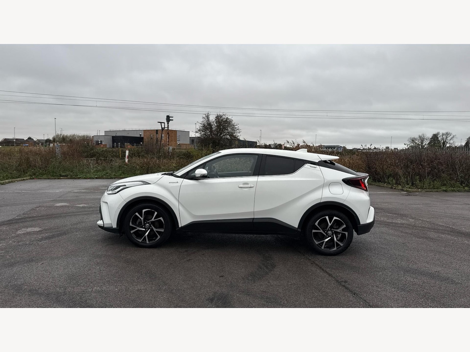 Used Toyota C-HR 2021 for sale - 76935750: Photo 19