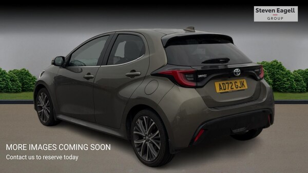 Used Toyota Yaris 2023 for sale - 76251471: Photo 2