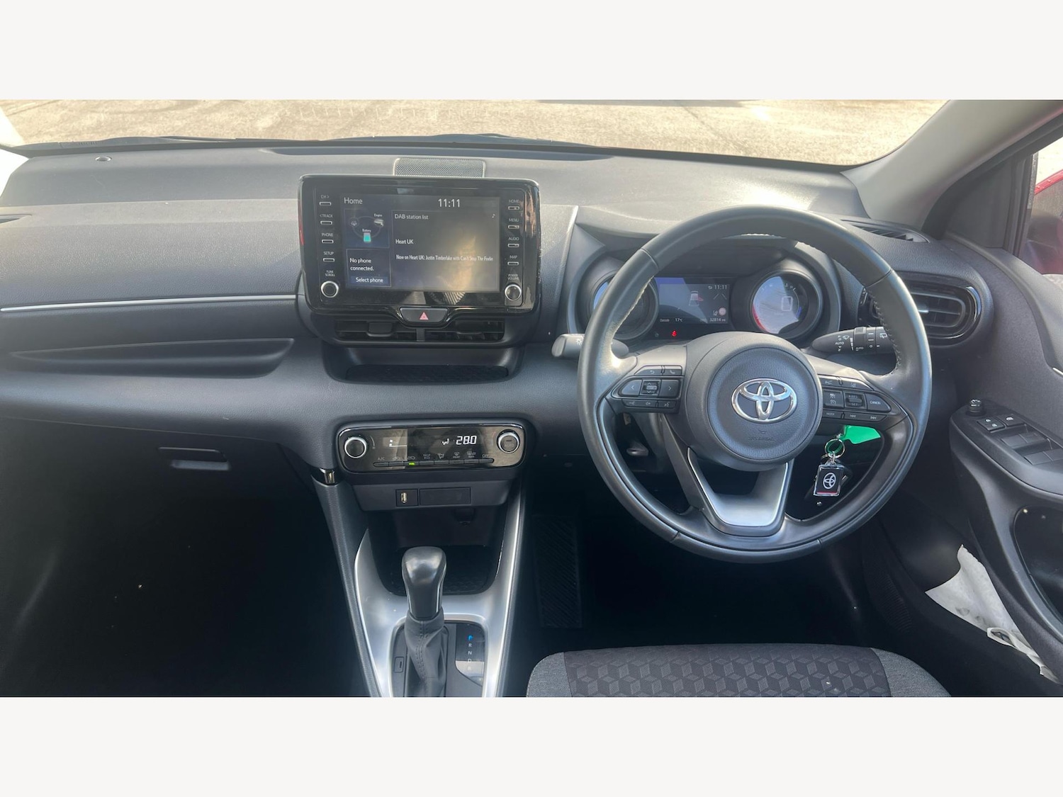 Used Toyota Yaris 2023 for sale - 76714462: Photo 7