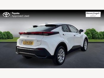 Used Toyota C-HR 2024 for sale - 75600702: Photo