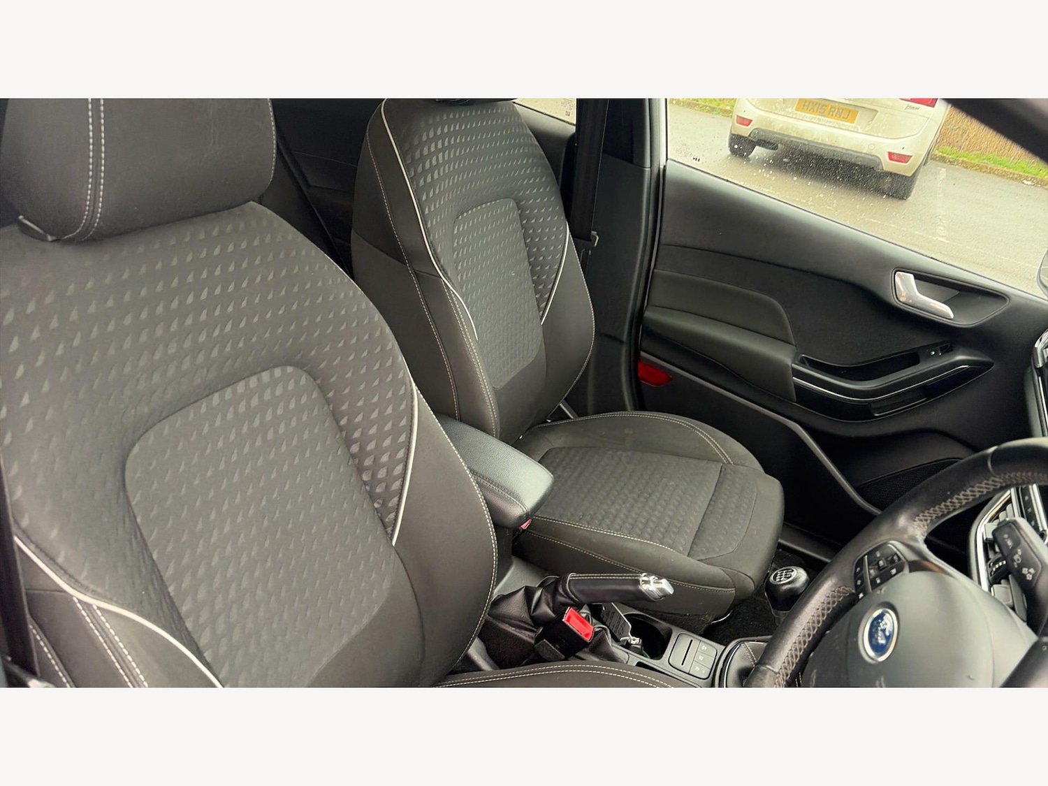 Used Ford Fiesta 2017 for sale - 77799460: Photo 28