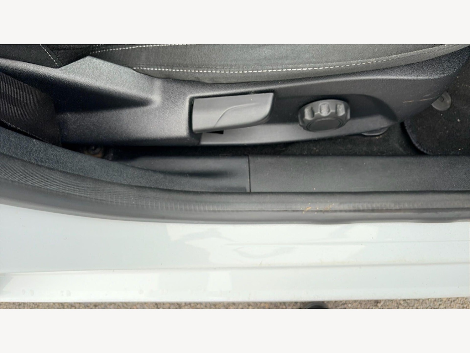 Used Ford Fiesta 2017 for sale - 77799460: Photo 29