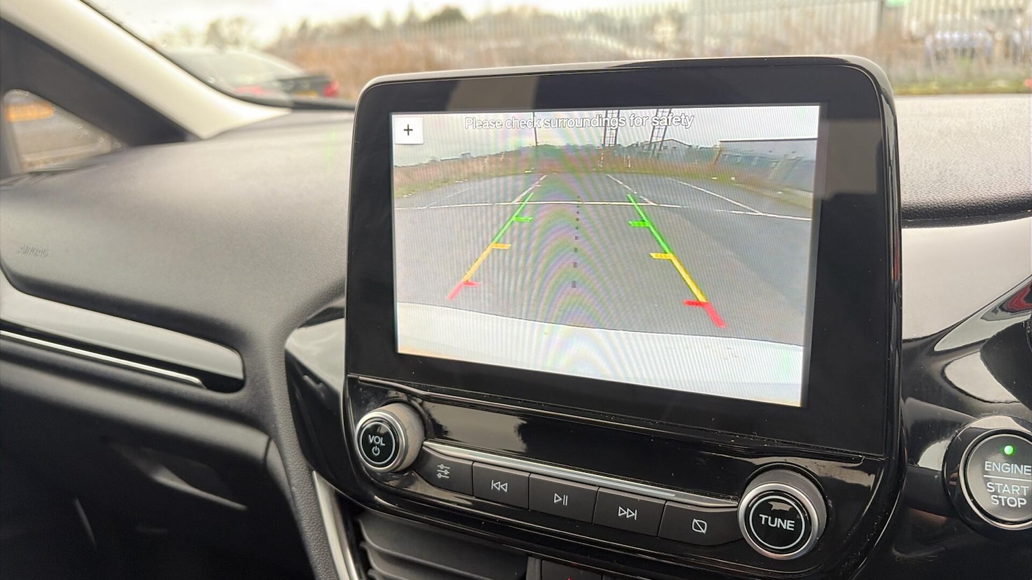 Used Ford Fiesta 2017 for sale - 77799460: Photo 40