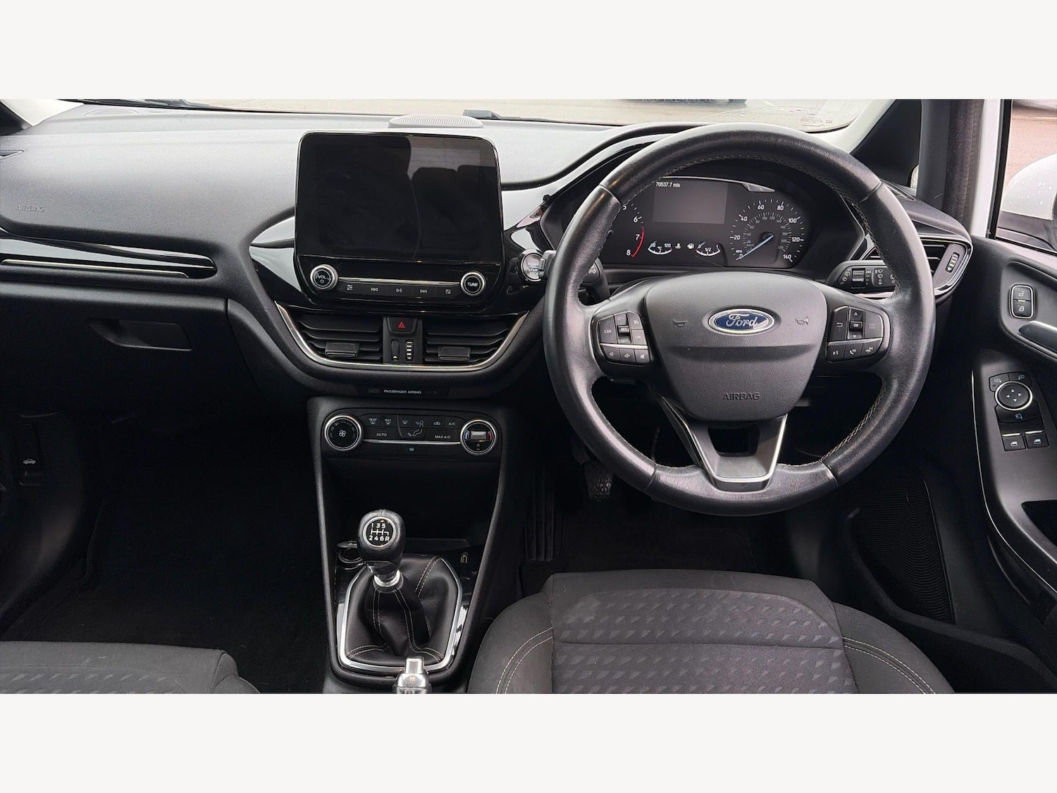 Used Ford Fiesta 2017 for sale - 77799460: Photo 7