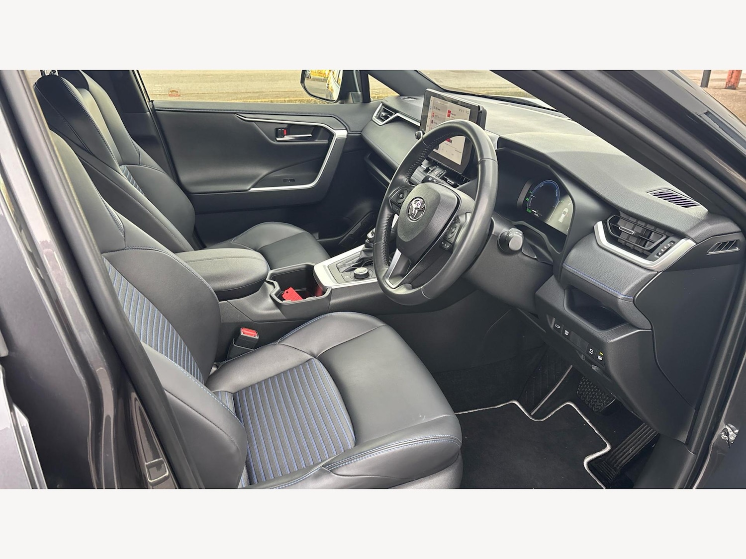 Used Toyota RAV4 2023 for sale - 76898652: Photo 13