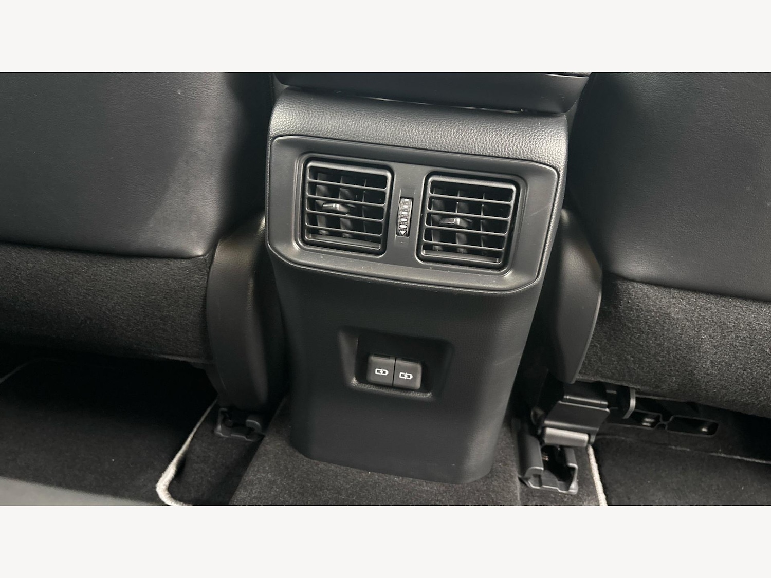 Used Toyota RAV4 2023 for sale - 76898652: Photo 31