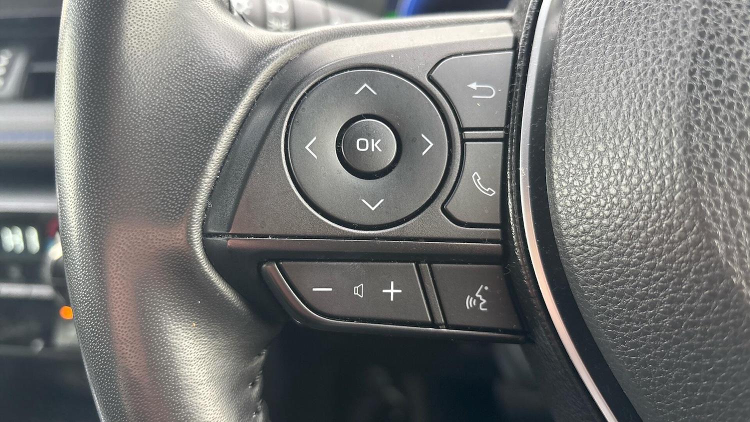 Used Toyota RAV4 2023 for sale - 76898652: Photo 39