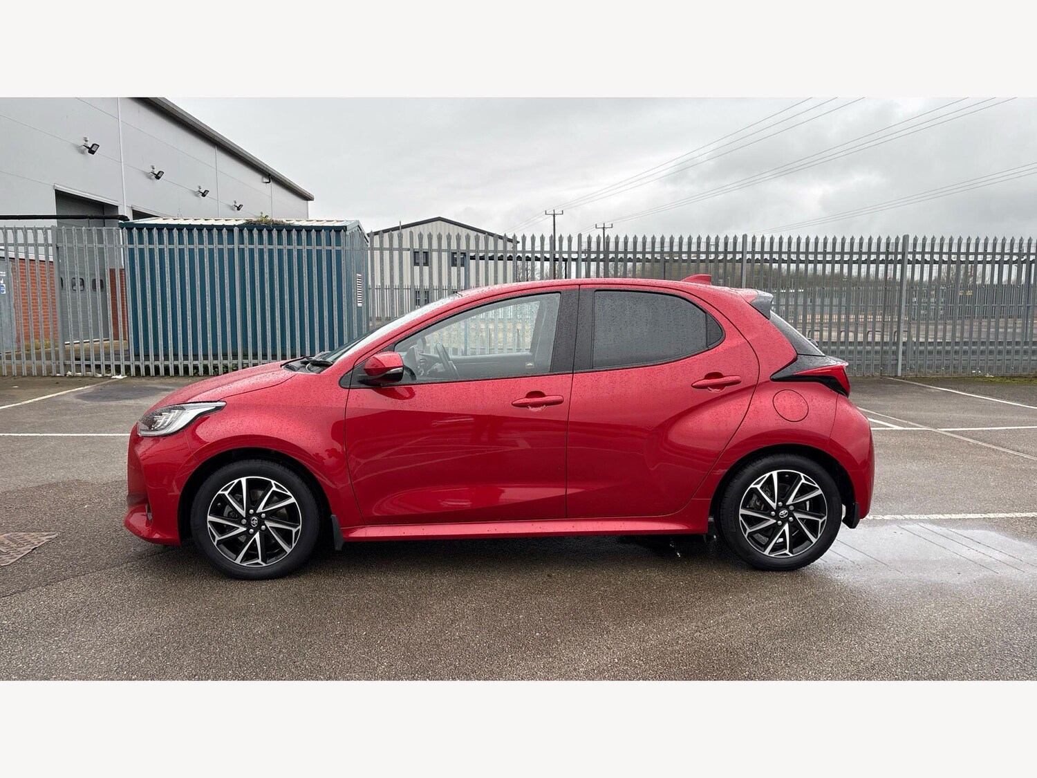 Used Toyota Yaris 2022 for sale - 77908439: Photo 19