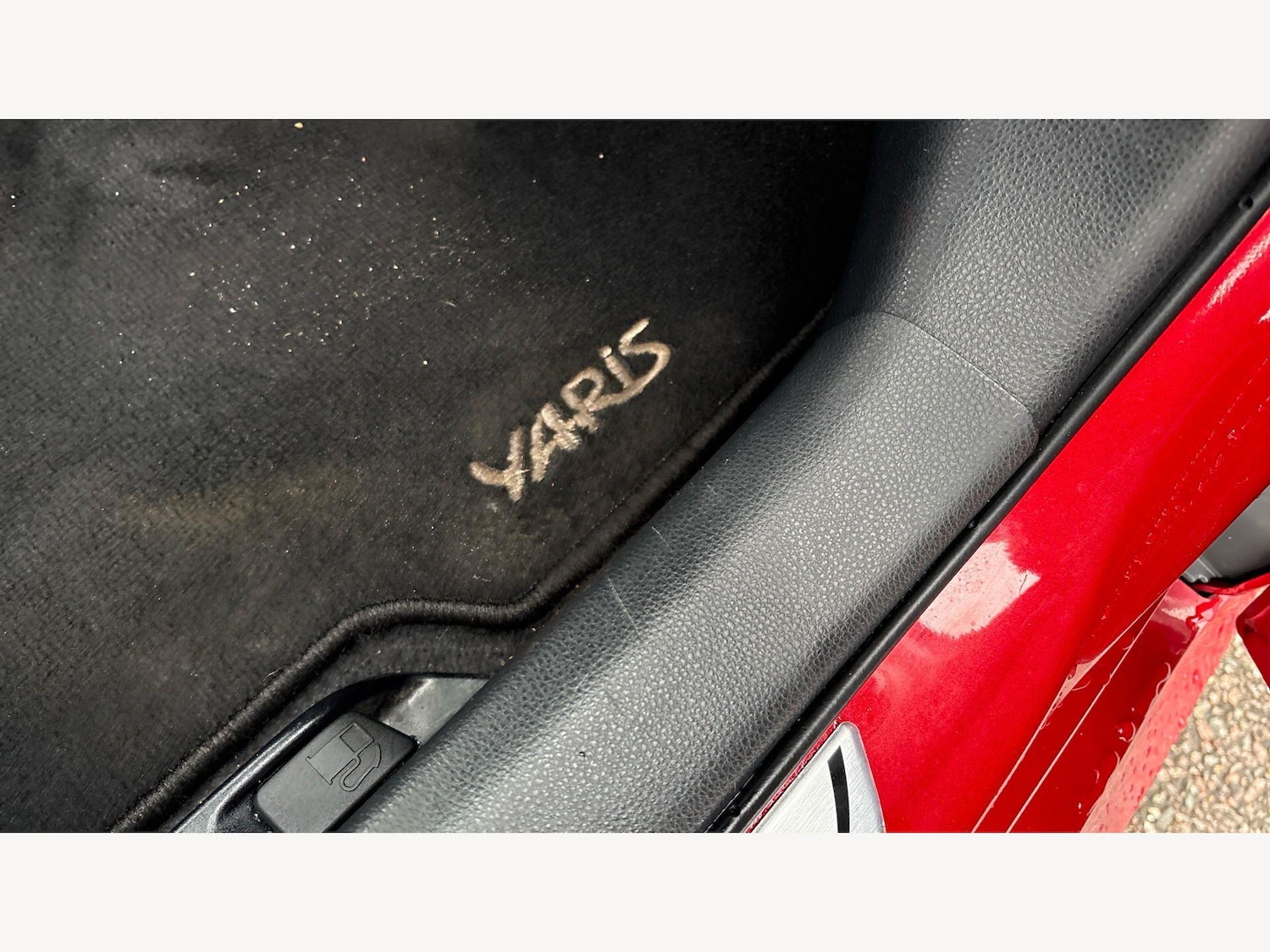 Used Toyota Yaris 2022 for sale - 77908439: Photo 31