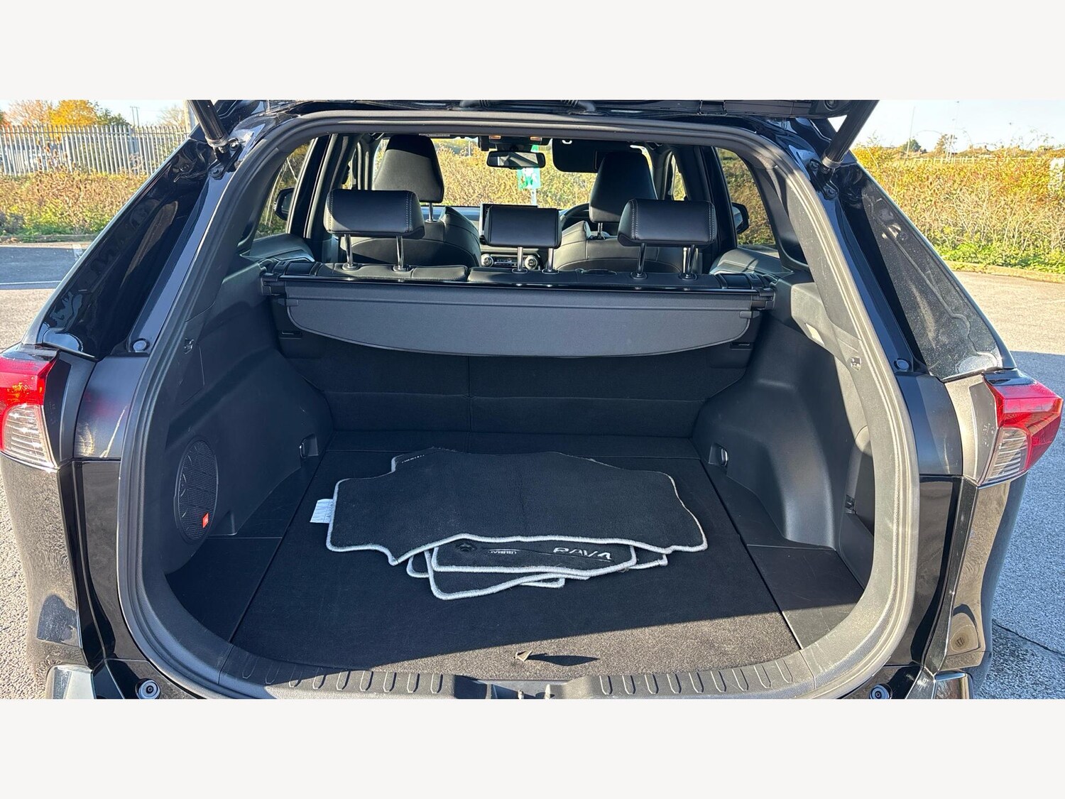 Used Toyota RAV4 2021 for sale - 77559691: Photo 16