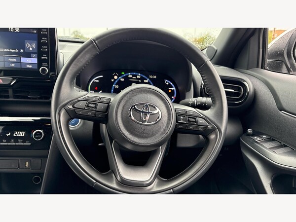 Used Toyota Yaris Cross 2023 for sale - 76294703: Photo 10