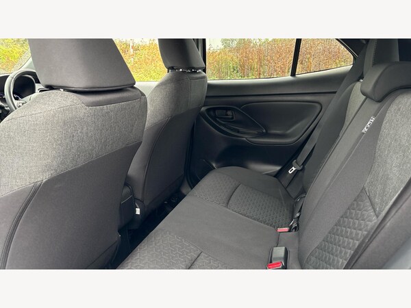Used Toyota Yaris Cross 2023 for sale - 76294703: Photo 15