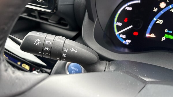 Used Toyota Yaris Cross 2023 for sale - 76294703: Photo 39