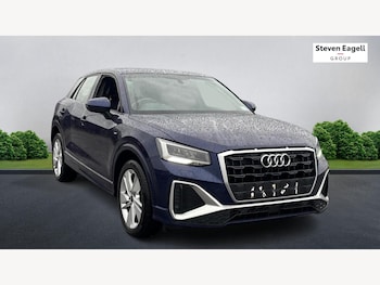 Audi - Q2