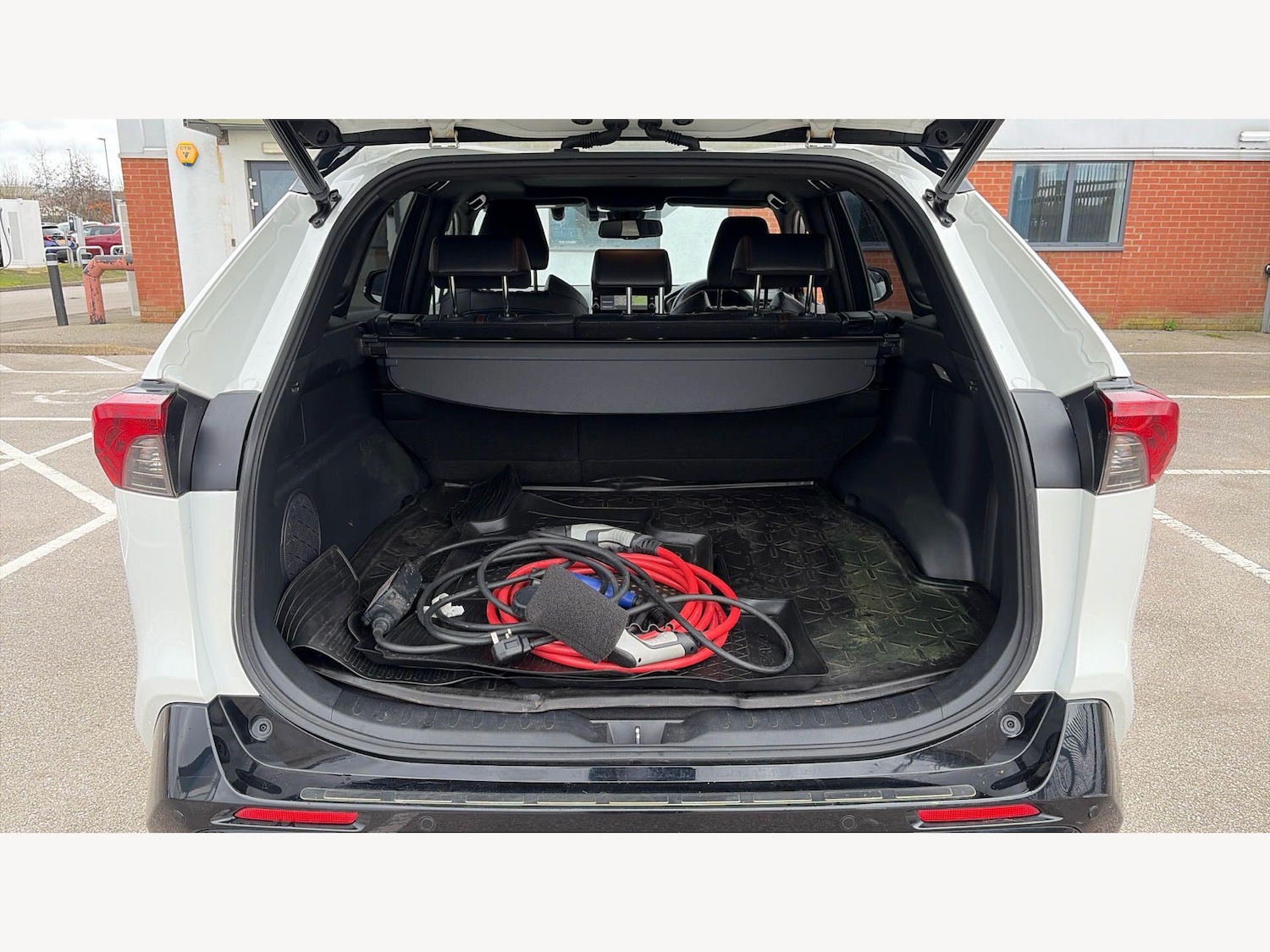 Used Toyota RAV4 2021 for sale - 77754128: Photo 16