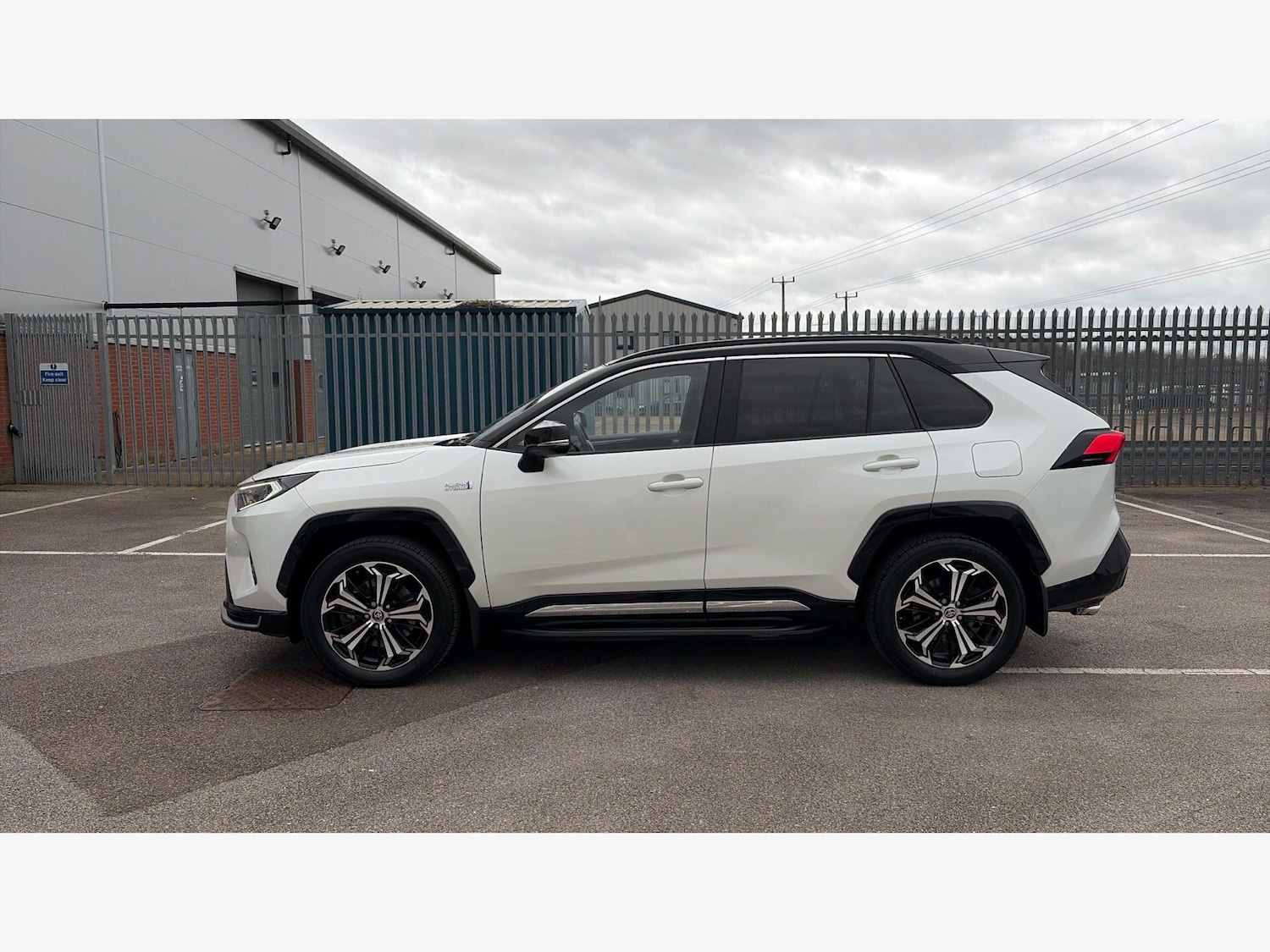 Used Toyota RAV4 2021 for sale - 77754128: Photo 19