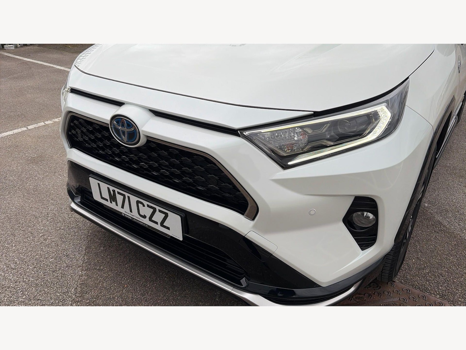 Used Toyota RAV4 2021 for sale - 77754128: Photo 24