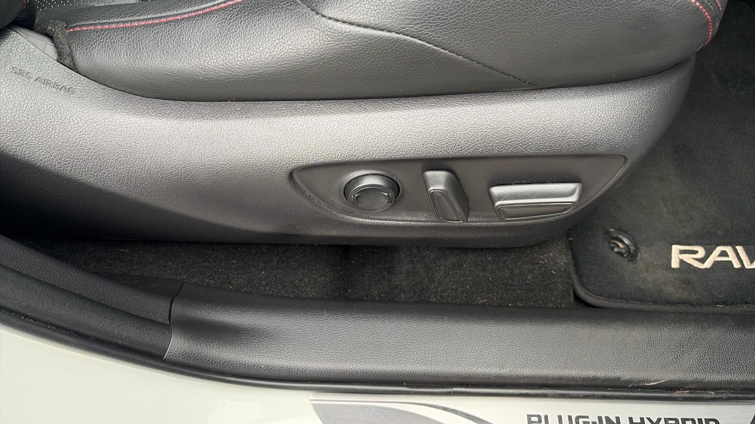 Used Toyota RAV4 2021 for sale - 77754128: Photo 32