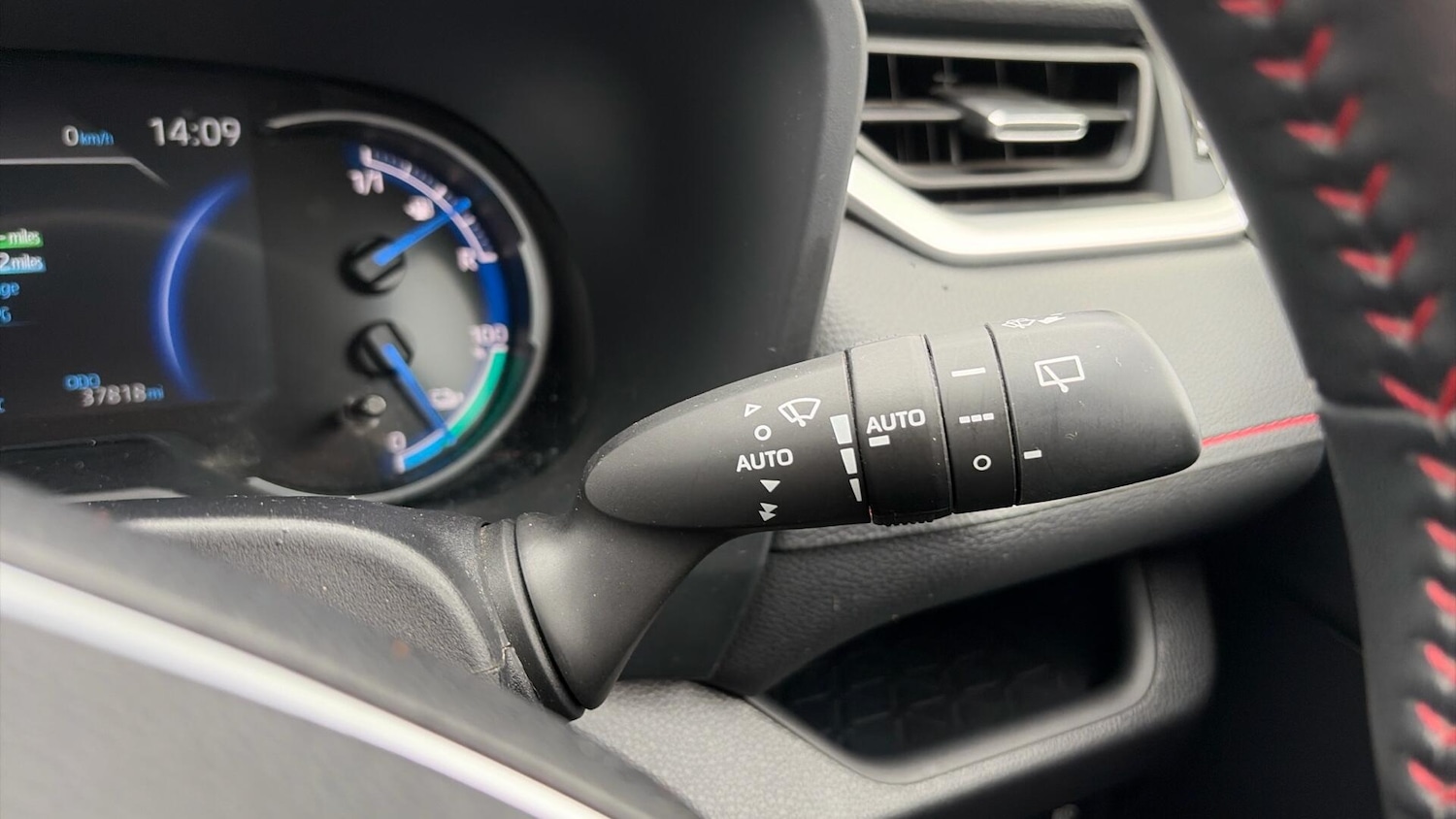 Used Toyota RAV4 2021 for sale - 77754128: Photo 36