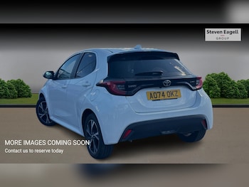 Used Toyota Yaris 2024 for sale - 78934301: Photo