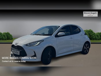 Used Toyota Yaris 2024 for sale - 78934301: Photo