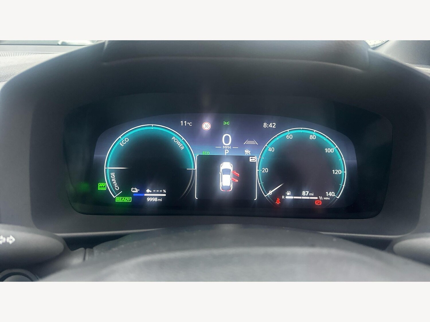 Used Toyota C-HR 2024 for sale - 76976767: Photo 11