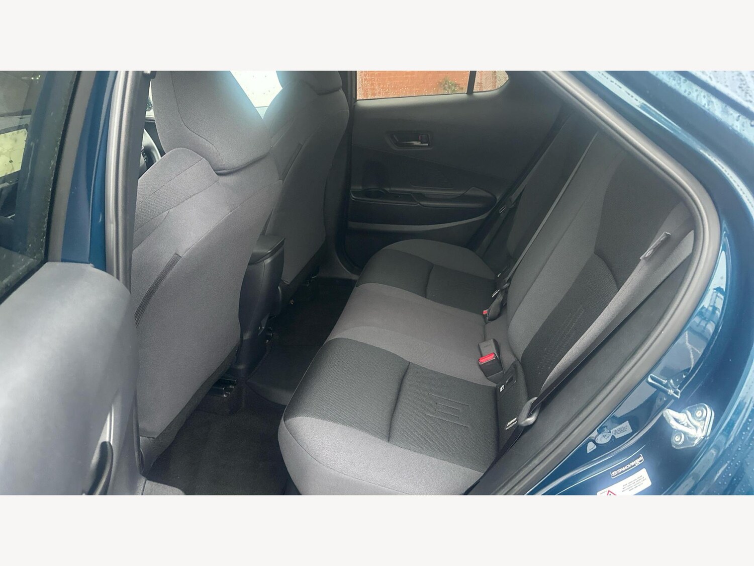 Used Toyota C-HR 2024 for sale - 76976767: Photo 15